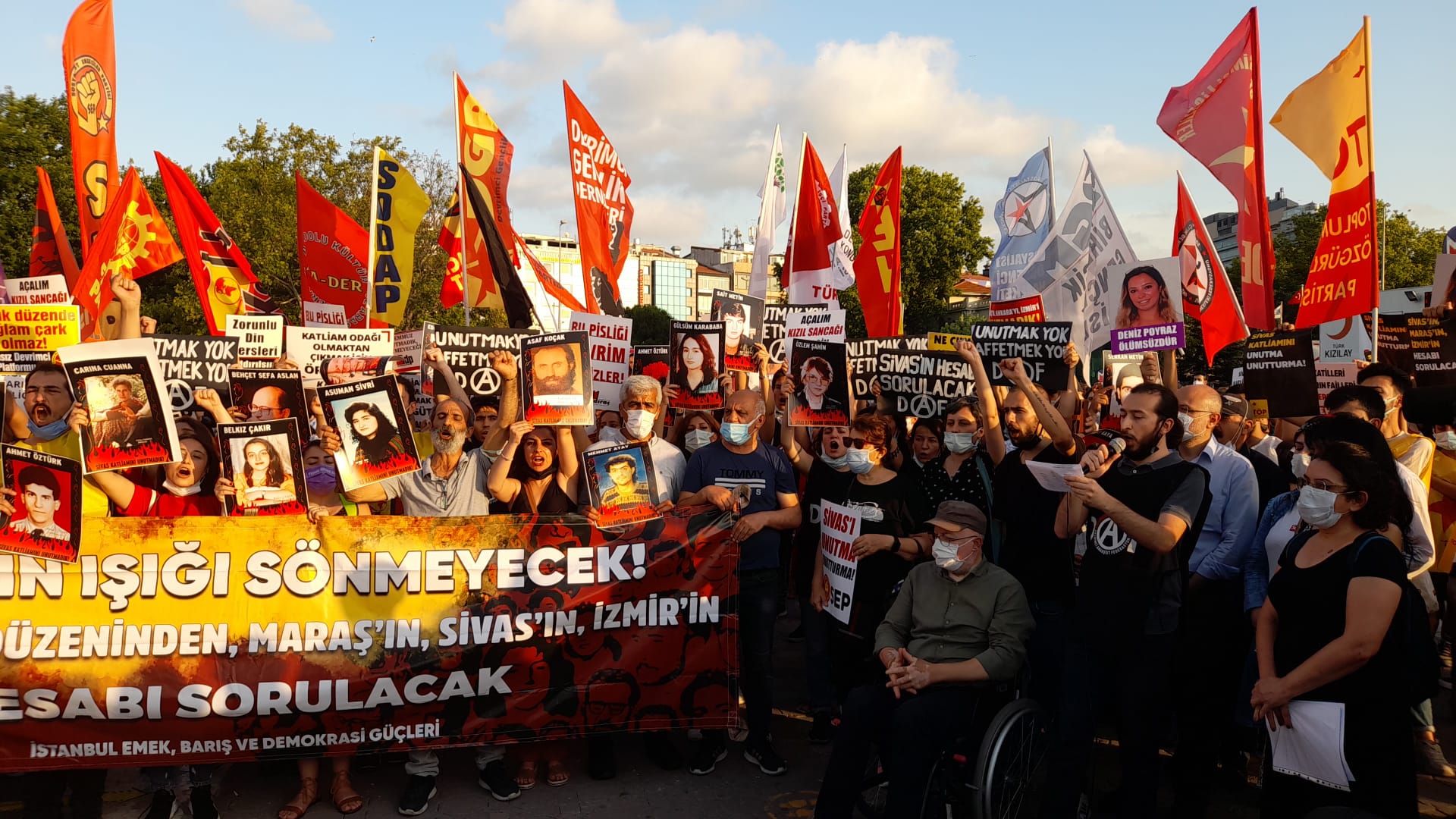Madımak Katliamı’nın 28.Yılında İstanbul: Unutmak Yok Affetmek Yok!