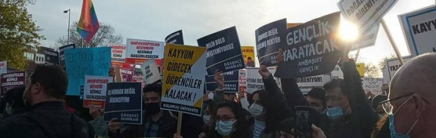 Boğaziçi Üniversitesi Direniyor