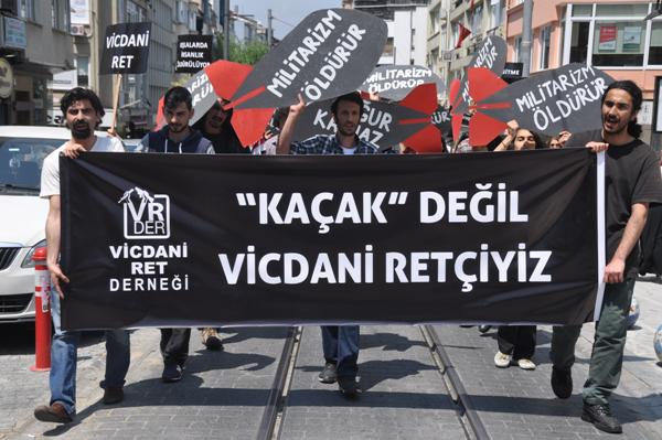 Kaçak-değil-vicdani-retçiyiz-6