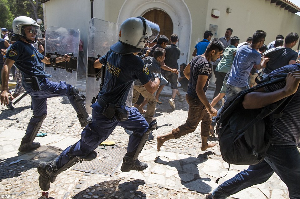 Meydan Gazetesi- kos-adasi-polis2