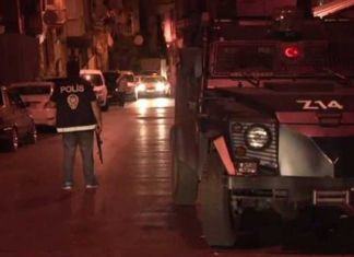 Erzincan’da HDP’ye Polis Baskını