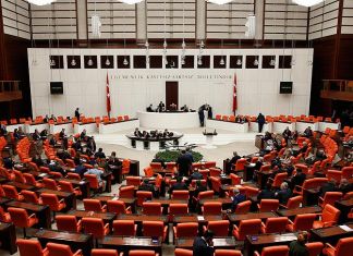 Erken Seçim Teklifi Meclis’te Kabul Edildi