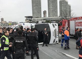 TEM’de Kaza 6 Polis Yaralandı