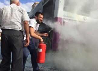 Seyir Halindeki Yolcu Otobüsünde Yangın Çıktı