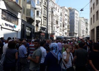 Cumartesi Anneleri 700. Hafta Eylemine Polis Saldırısı