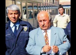 17 Ağustos Depremi’nde Yaptığı Binalarla 195 Kişiyi Katleden Veli Göçer “Mesleğine” Geri Döndü