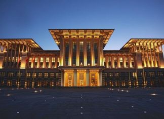 Elektrikte Tasarruf Demişken;Cumhurbaşkanlığı Sarayı’nın elektrik tüketimi 1300 Konuta Eşit