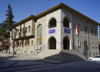 Nevşehir Belediyesi Yaşlı İhbar Hattı Kurdu