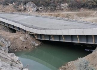 Samsun’da Belediyenin Yaptığı Köprü Yapılırken Yıkıldı