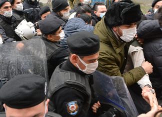 Sultangazi’de Polis Saldırısı: 3 Kişi Gözaltına Alındı
