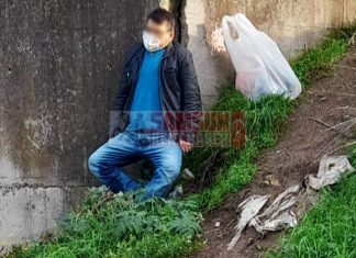 Elinde “İş,Aş” Yazılı Kağıtla Yaşamına Son Verdi