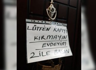 “Lütfen Kapıyı Kırmayın Evdeyim”