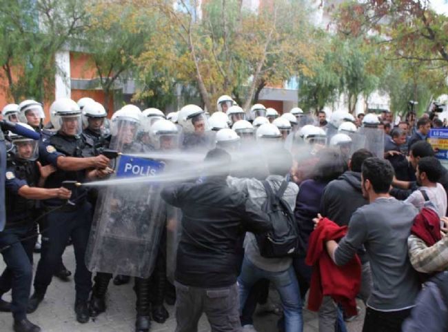 Türk Tabipleri Birliği’nin Biber Gazı Raporu:  Polisin Gazı Zehirlemeyi Sürdürüyor